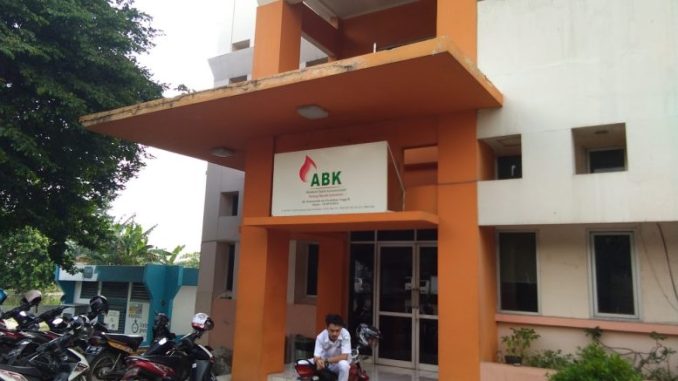 Akademi-Bakti-Kemanusiaan-Palang-Merah-Indonesia-678x381-1
